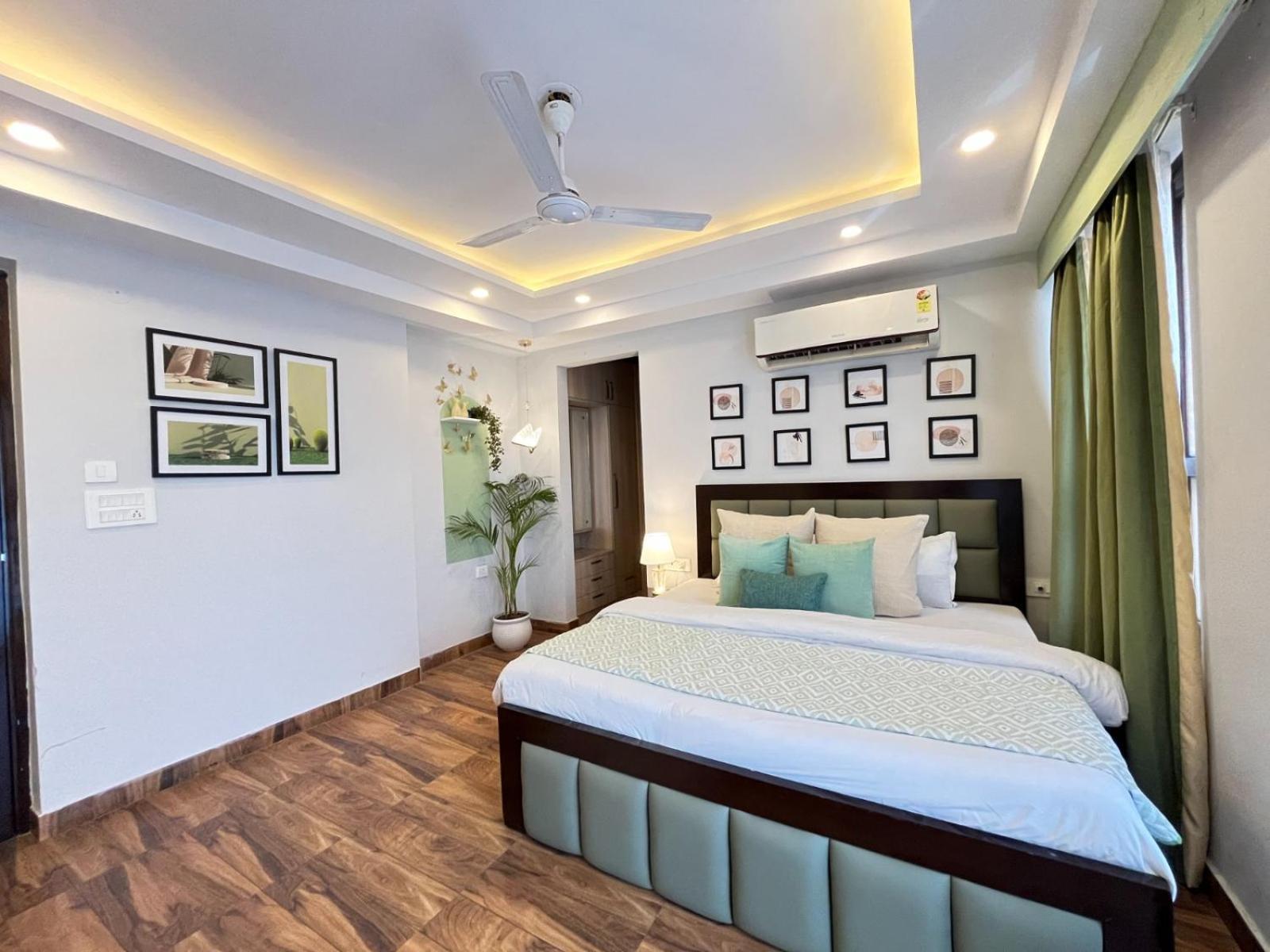 Bedchambers Medicity Serviced Apartments In 古尔冈 外观 照片
